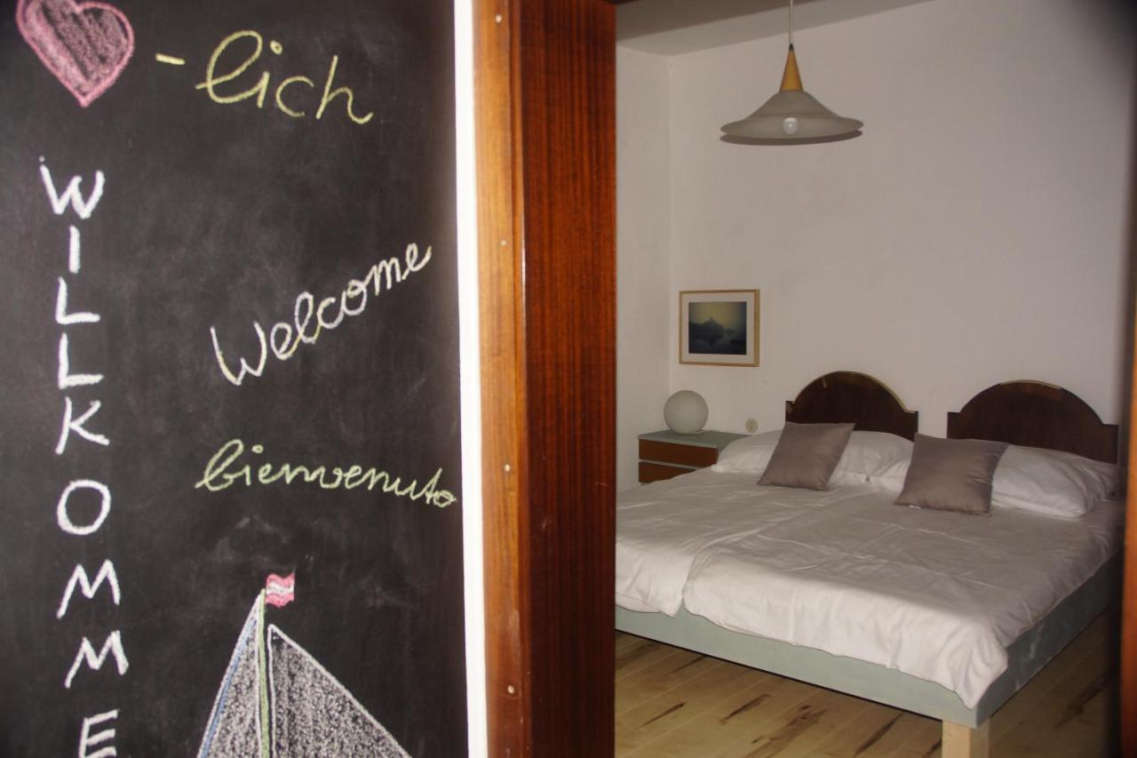 Vintage 2 Ferienwohnung Fuer 2-3-4 Schorfling Bagian luar foto